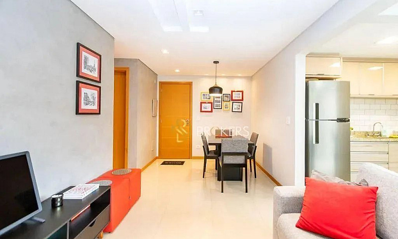 2 Quartos, 1 Suíte, ...