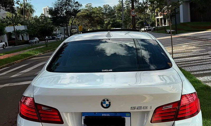 Bmw 528Ia M Sport 2....