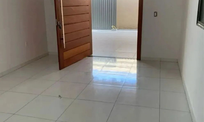 Casa Recém Reformada...
