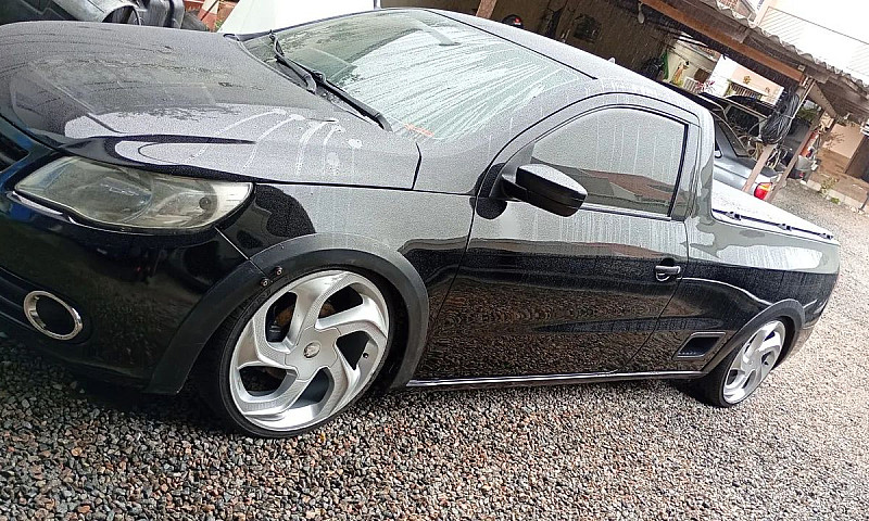Volkswagen Saveiro 1...