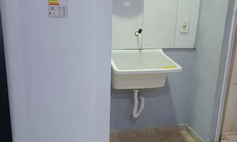 Kitnet Mobiliada ...