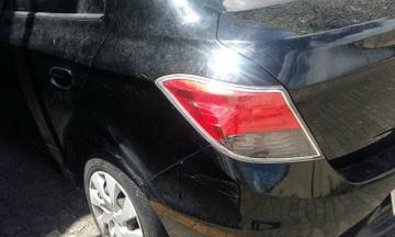 Vendo Prisma 1.4 Aut...