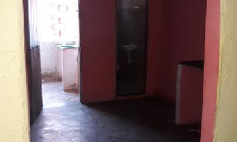 Aluga Se Casa Altos ...