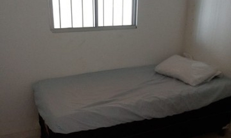 Casa Com Piscina Pró...