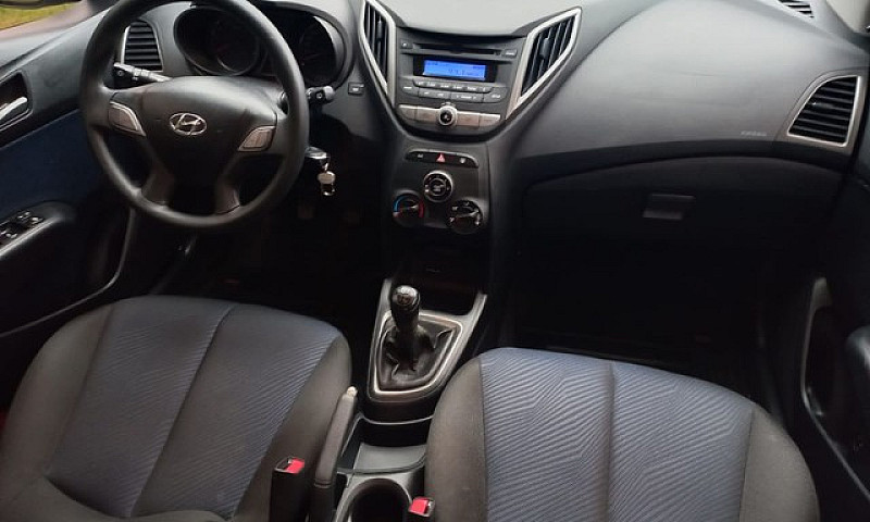 Hb20 Hatch 1.6 Confo...