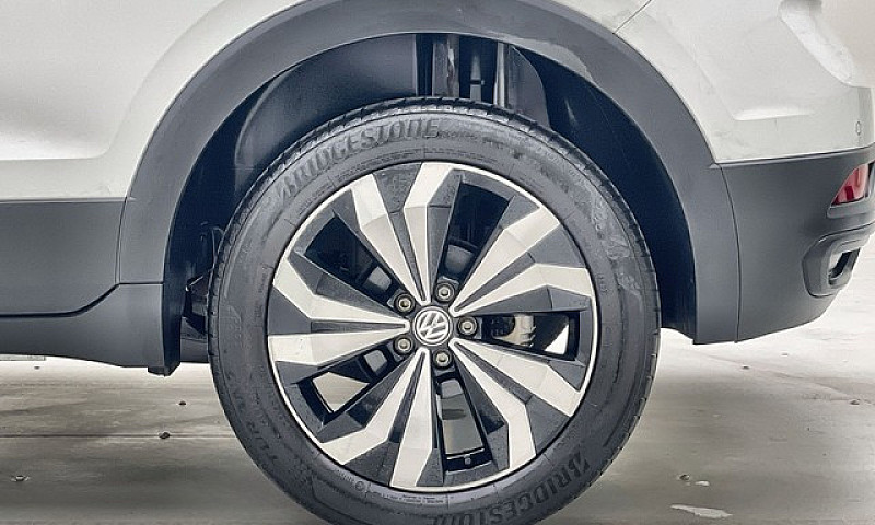 Volkswagen T-Cross T...