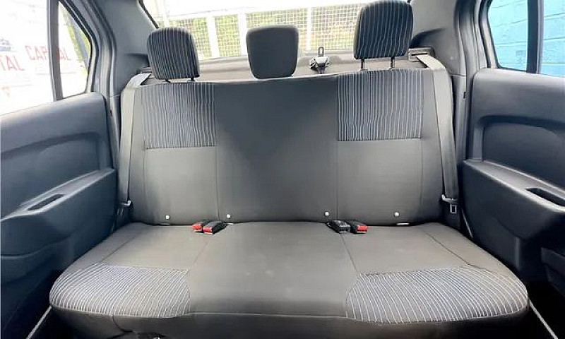 Renault Logan 2020 1...
