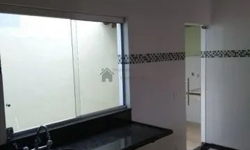 Linda Casa Geminada ...