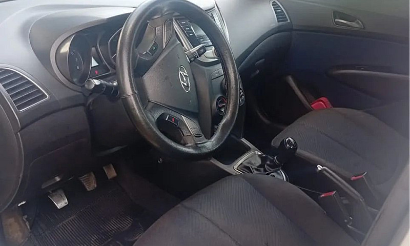 Hyundai Hb20S C.plus...