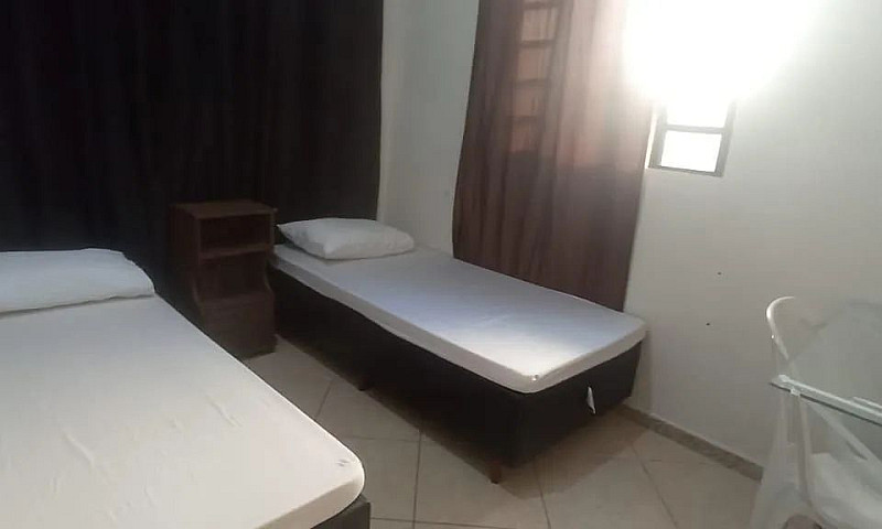 Quarto Mobiliado R$5...