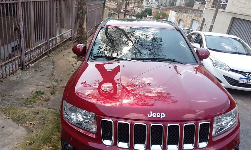 Jeep Compass Sport 2...