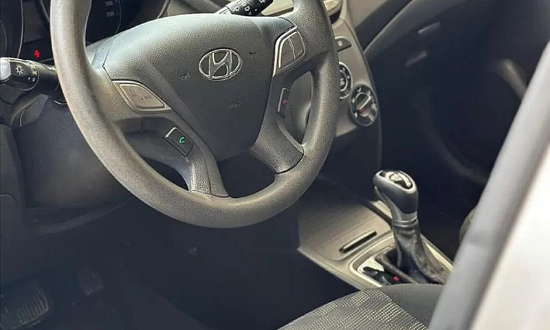 Hyundai Hb20 C.style...