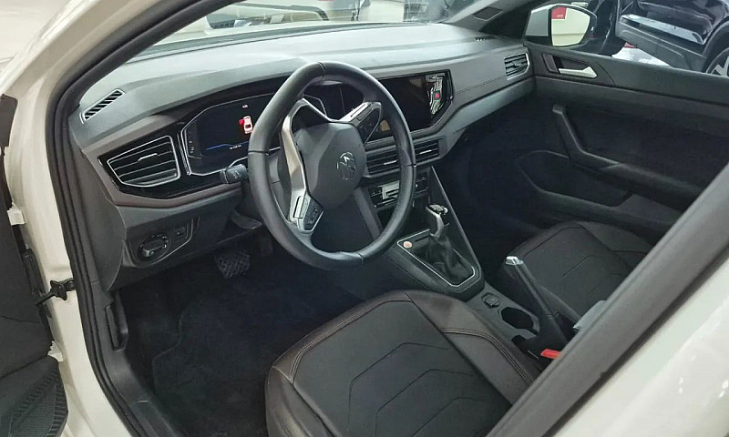 Volkswagen Virtus Hi...
