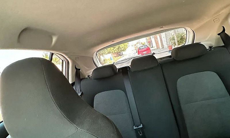 Chevrolet Onix Hatch...