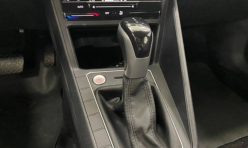 Volkswagen Virtus Hi...
