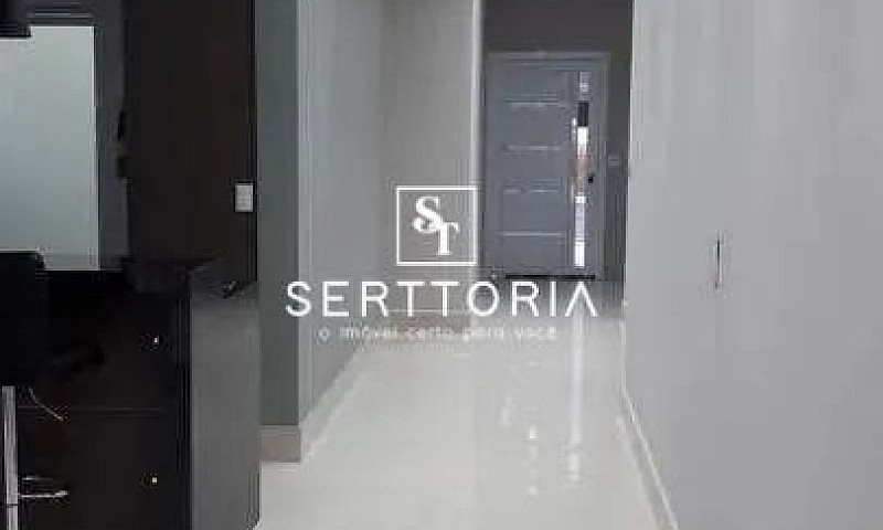 Casa Com 3 Dormitóri...