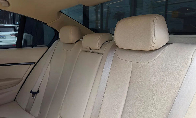 Bmw 320I A Modern/Sp...