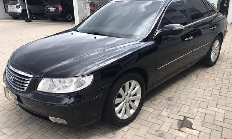 Hyundai Azera Sedan-...