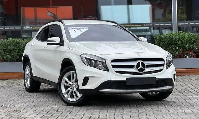 Mercedes Benz Gla 20...