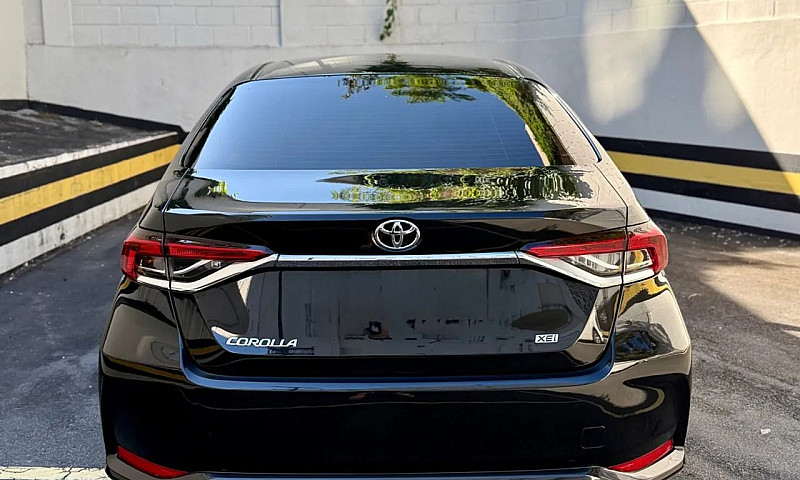 2021 Corolla Única D...