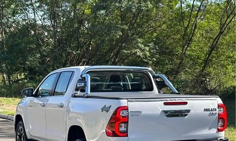Toyota Hilux Cd Srx ...