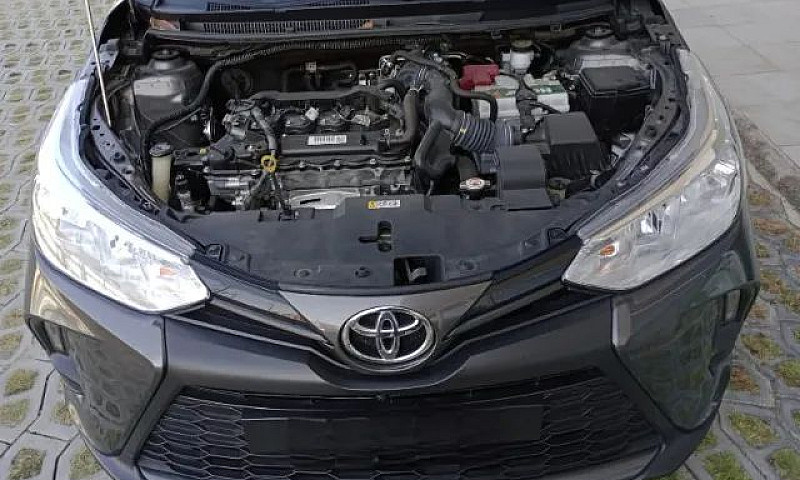 Toyota Yaris Xl Seda...