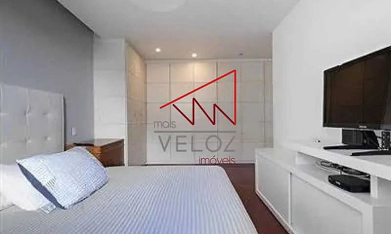 Apartamento-À Venda-...
