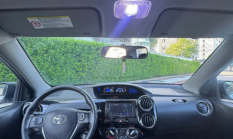 Toyota Etios Platinu...