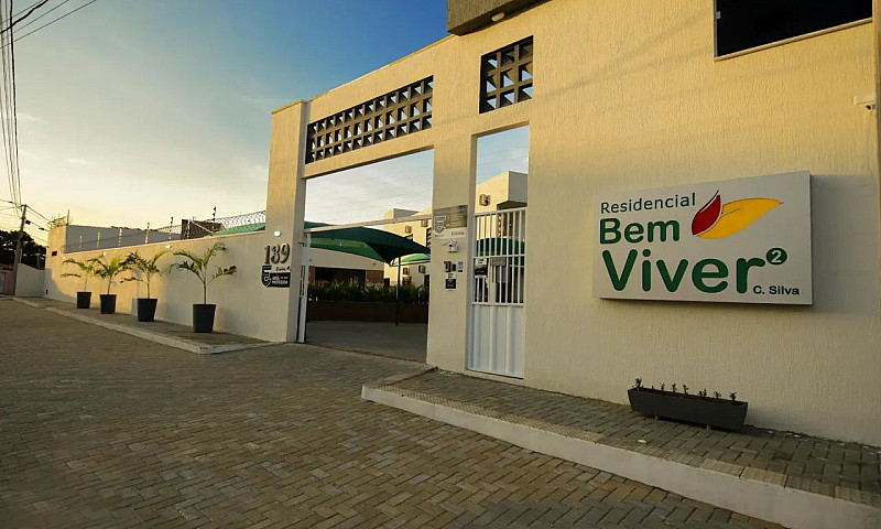 Apartamento 2/4 Mobi...
