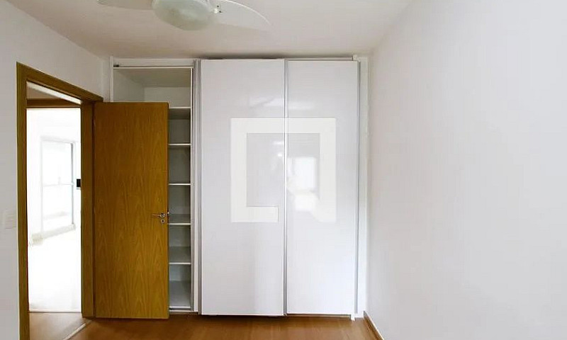 Apartamento À Venda ...