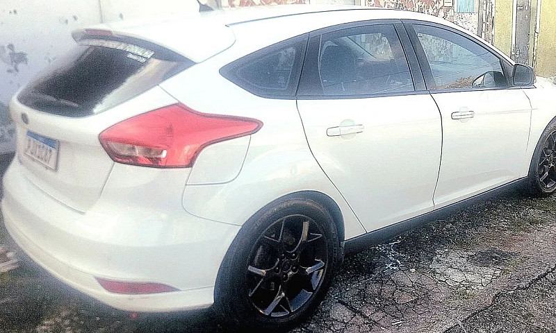 Ford Focus 1.6 S/Se/...