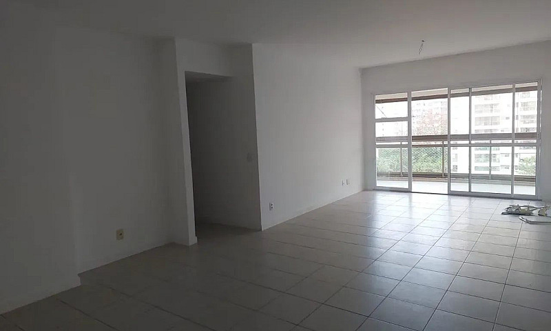 Apartamento De 4 Qua...