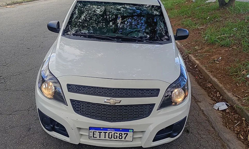 Chevrolet Montana Ls...