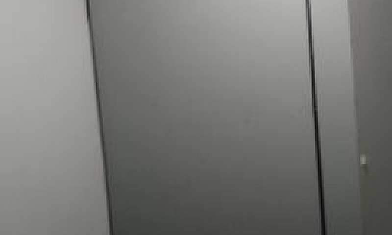 Aluga-Se 1 Quarto Em...
