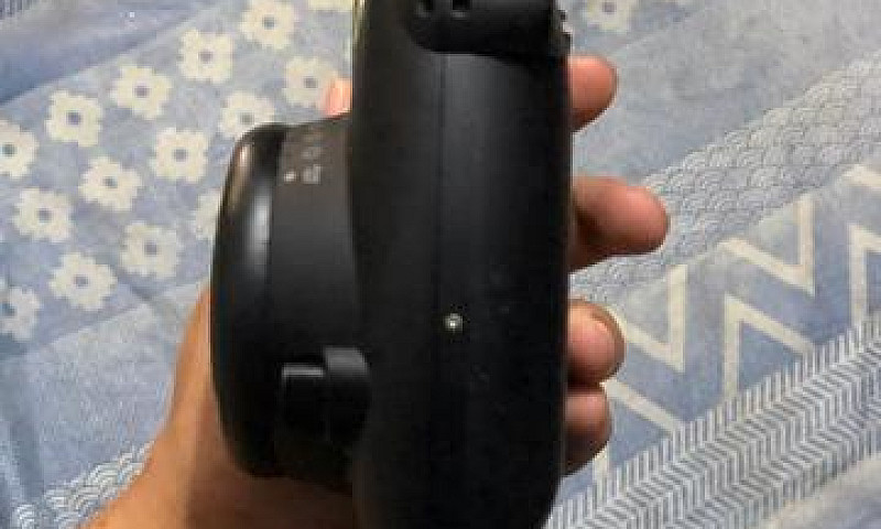 Câmera Instax Mini 8...