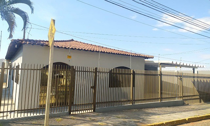 Linda Casa Amambai P...