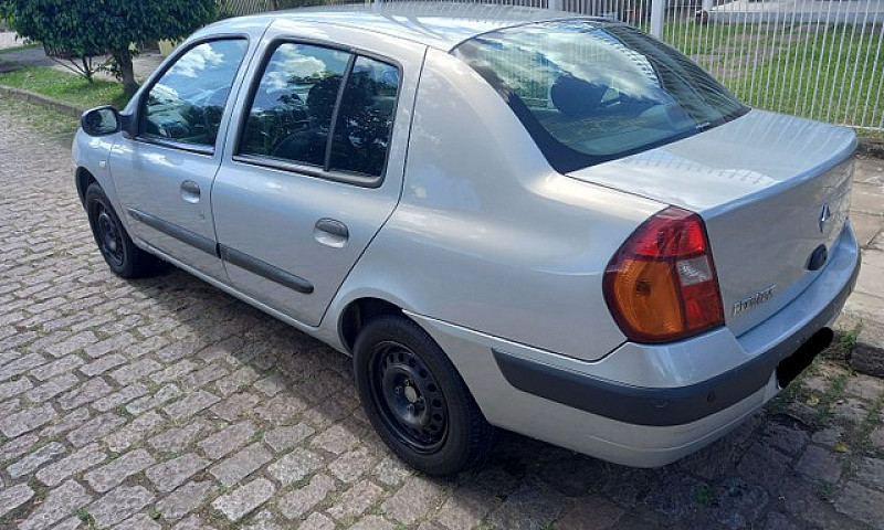 Clio Sedan 1.6 2005...