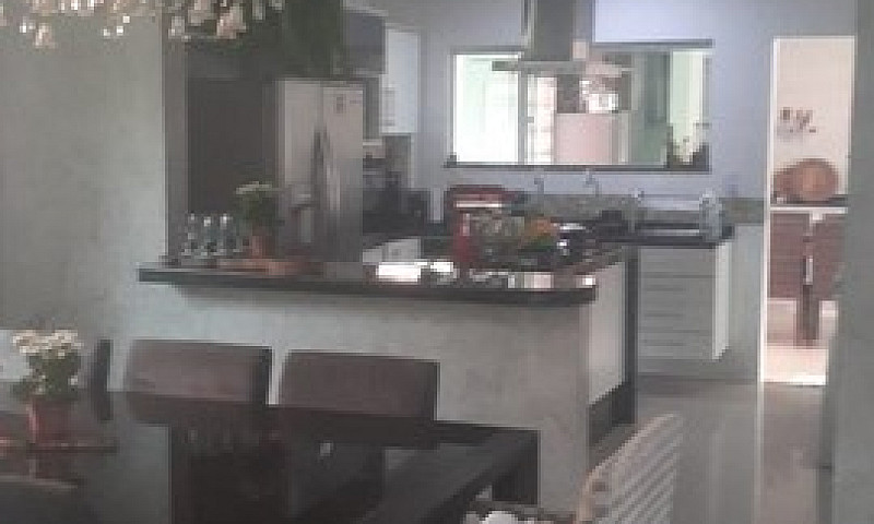 Casa Cidade Jardim 1...