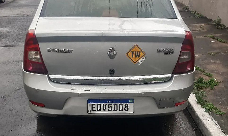 Renault Logan Expres...