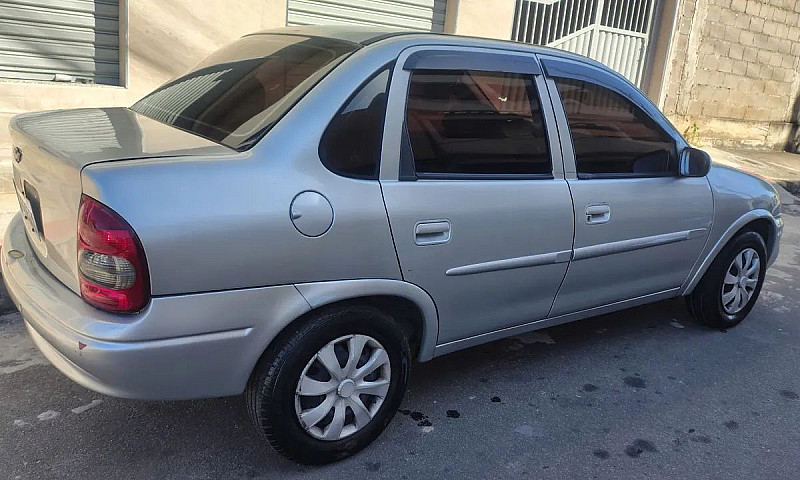 Chevrolet Corsa Sed ...