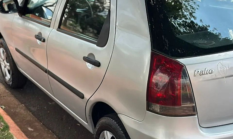 Fiat Palio 1.0 Econo...
