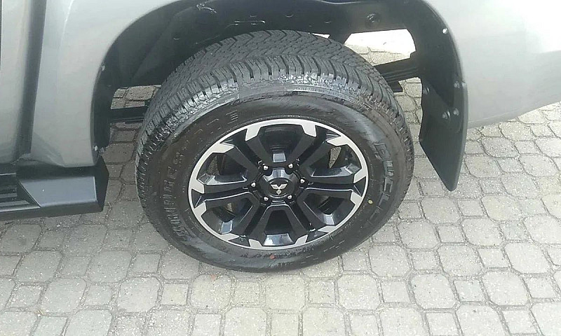 Mitsubishi.    23/24...