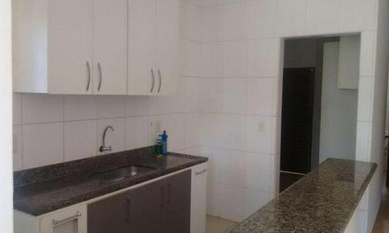 Aluga-Se Casa 2 Quar...