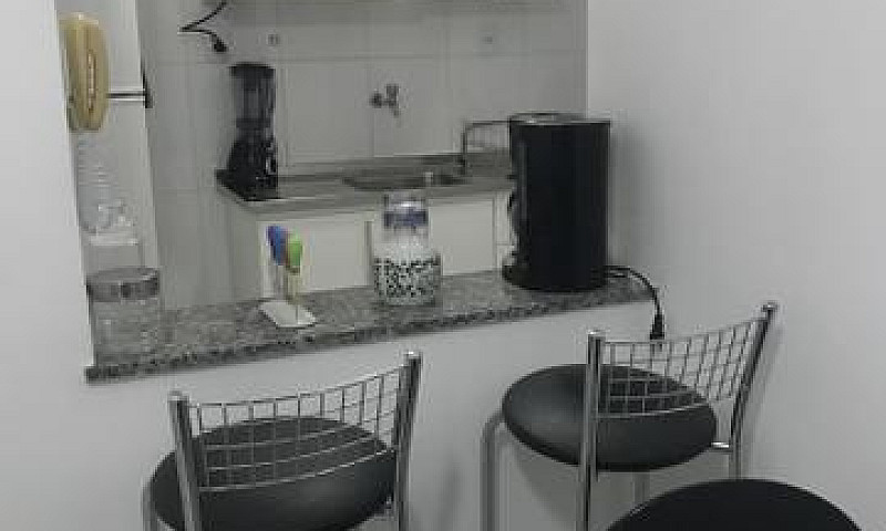 Apartamento 2/4 Jard...