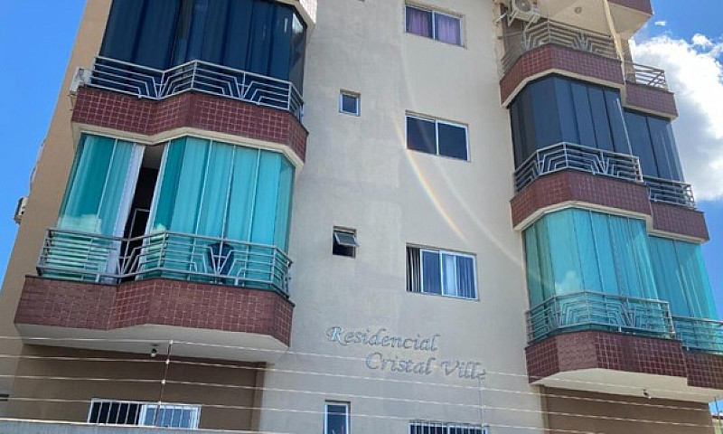 Apartamento: 3Q 1Sui...
