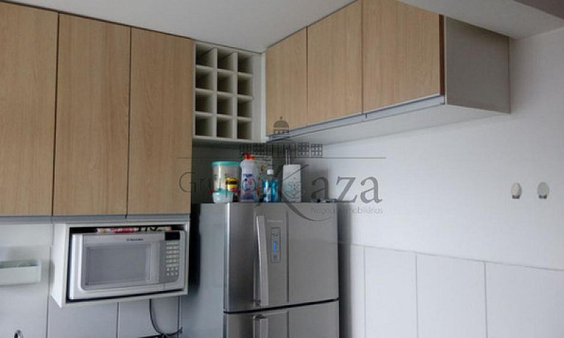 Apto 47M² - 2 Dorm -...