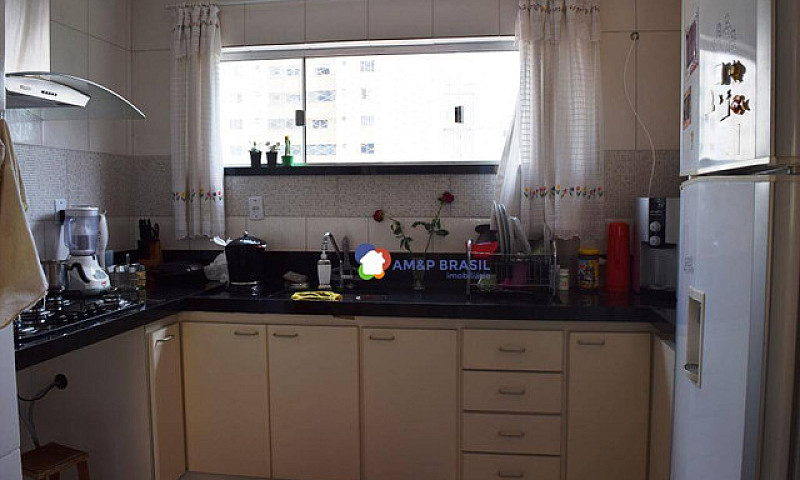 Apartamento Com 3 Do...