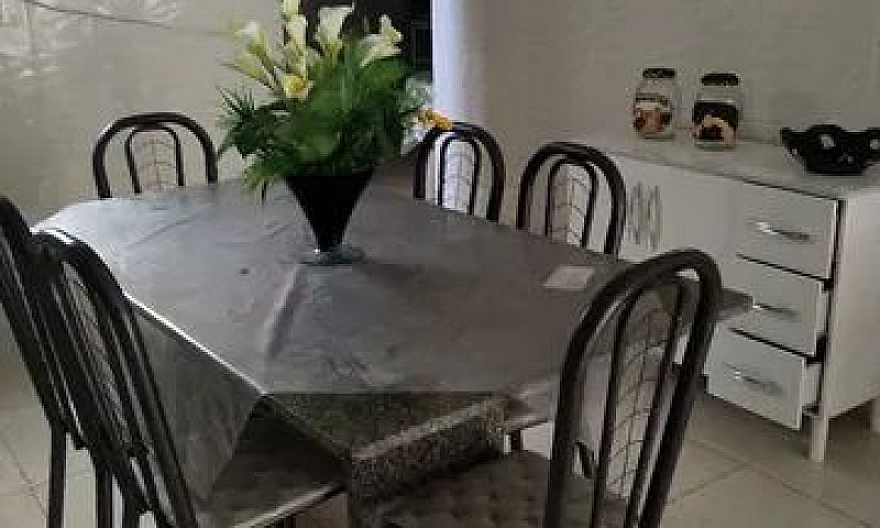 Aluga-Se Em Tamandar...