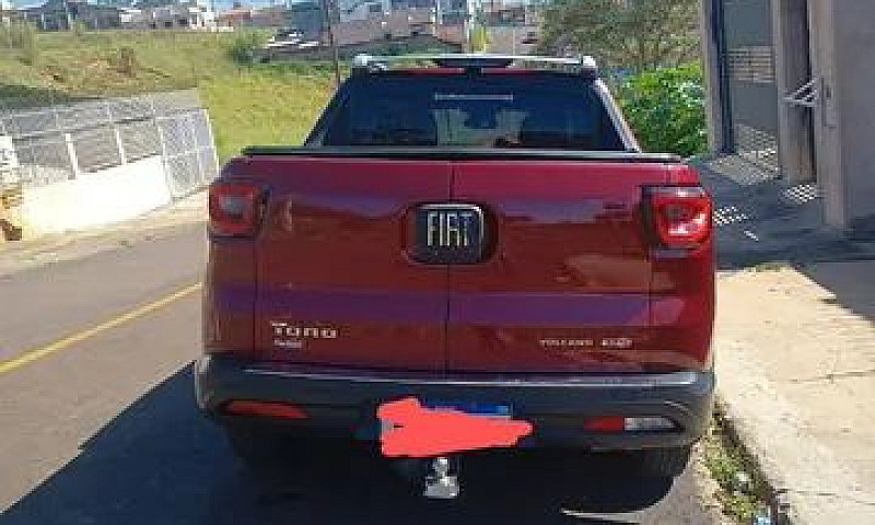 Fiat Toro Volcano...