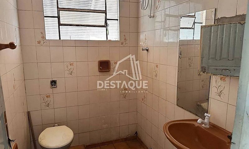 Casa Para Locação Em...